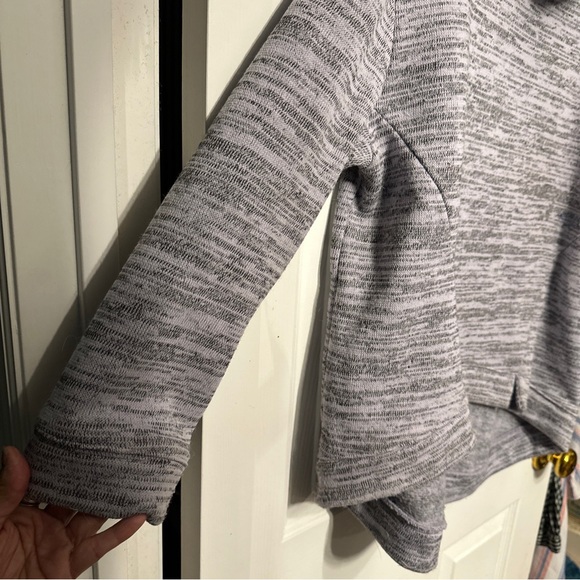 Saturday Sunday Anthropologie Large  Neck Sweater Lilac Gray 3/4 Sleeve Hi Low - Picture 4 of 6